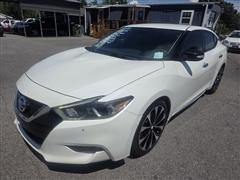 2018 Nissan Maxima 