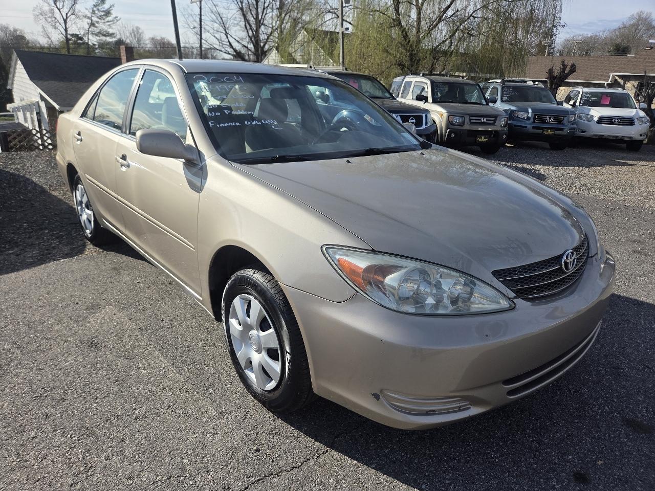 Toyota Camry Standard 2004