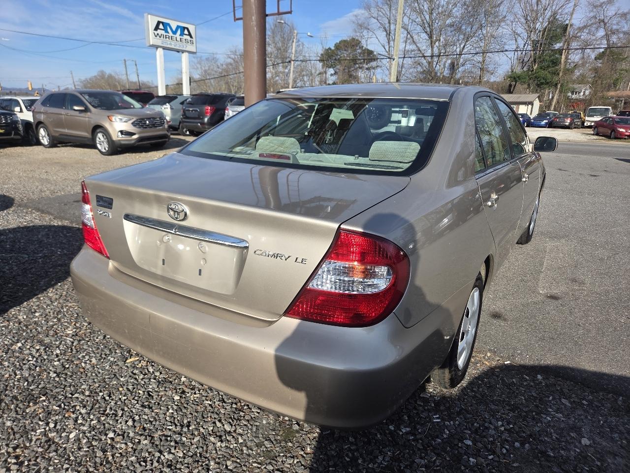 Toyota Camry Standard 2004