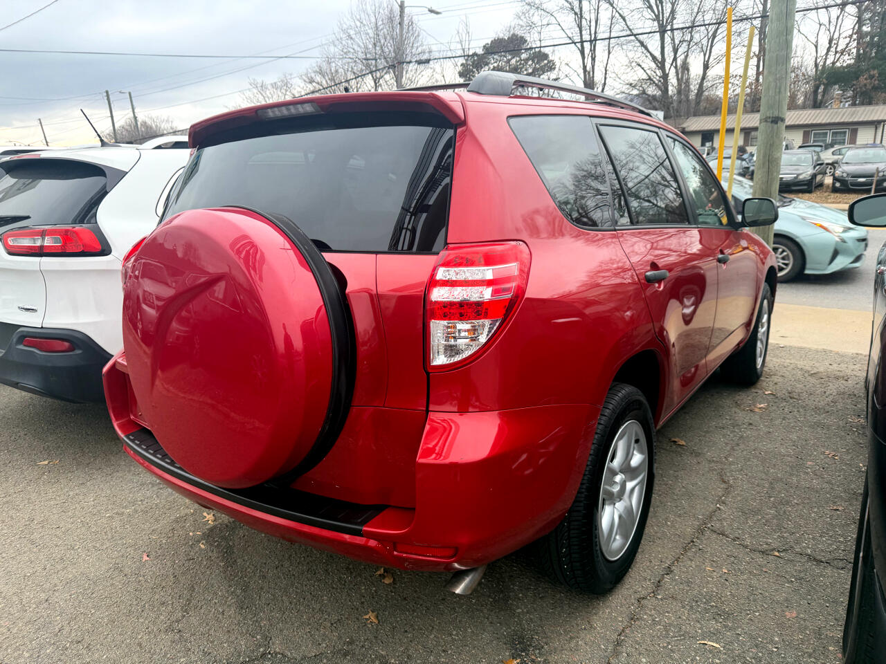 Toyota RAV4 Base I4 2WD 2010