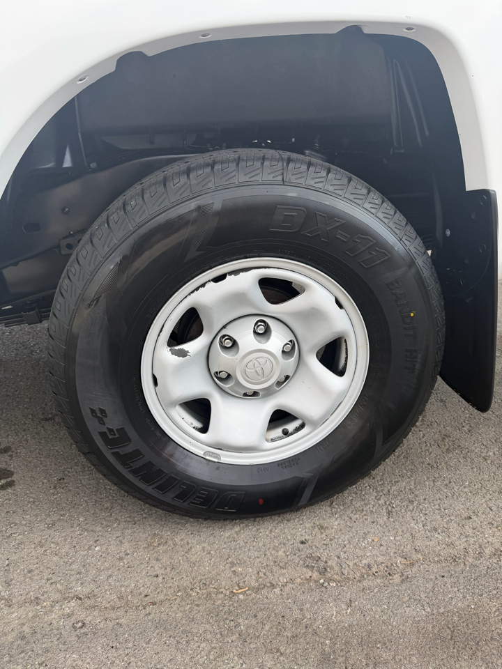 Toyota Tacoma Double Cab Long Bed V6 Automatic 4WD 2005