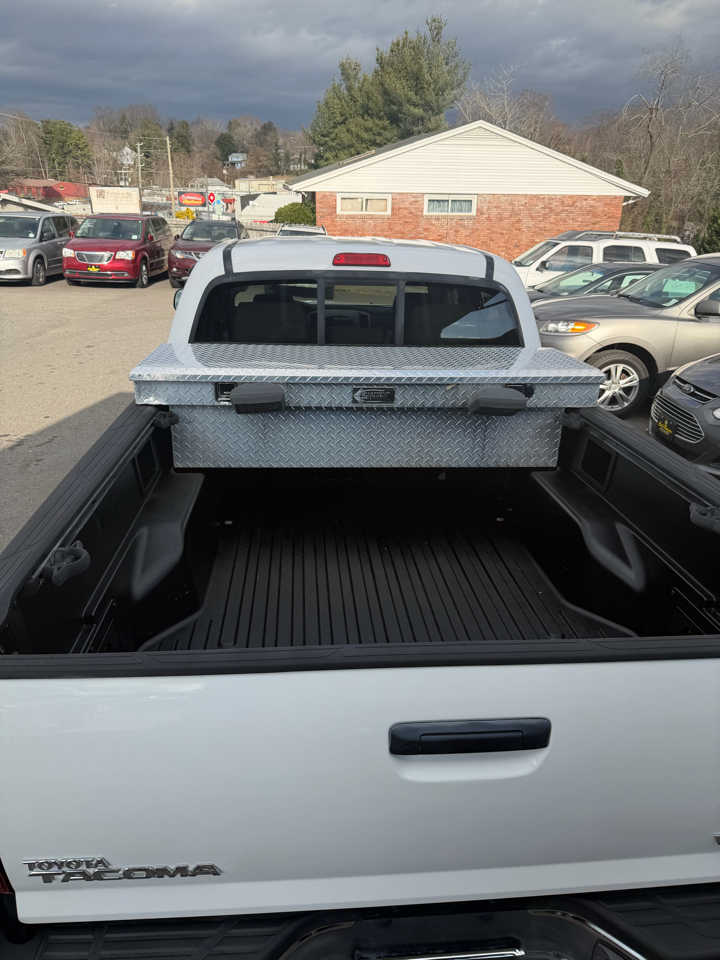 Toyota Tacoma Double Cab Long Bed V6 Automatic 4WD 2005
