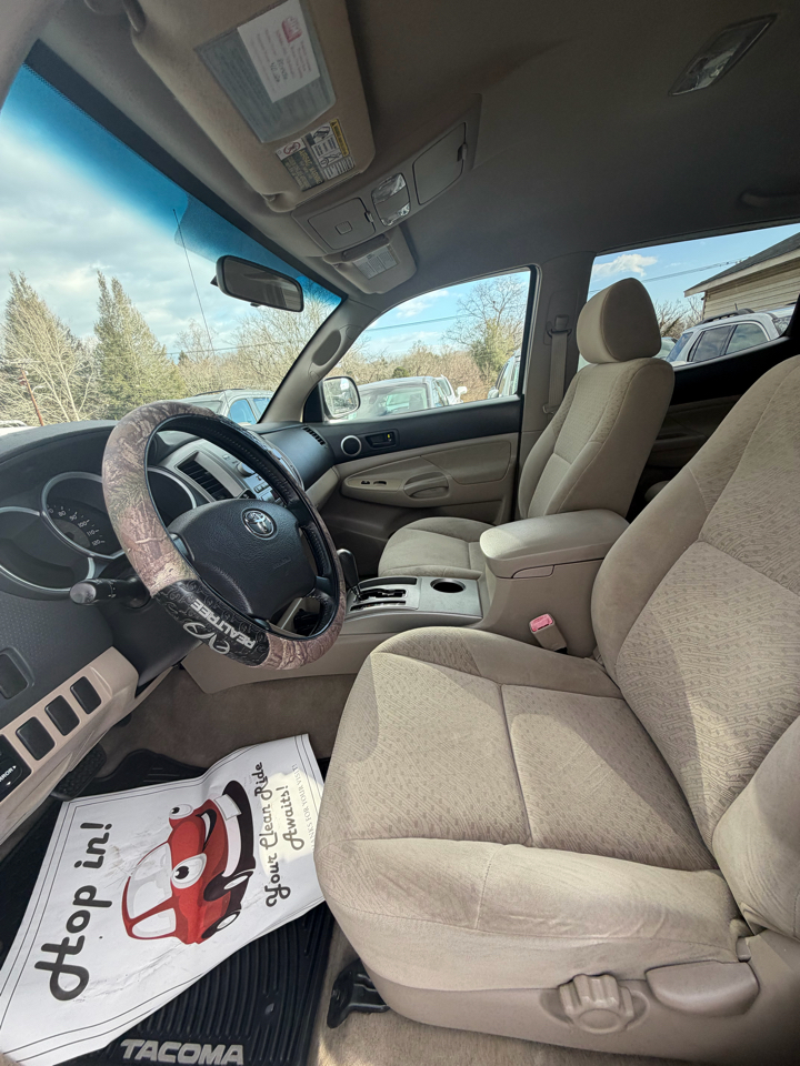 Toyota Tacoma Double Cab Long Bed V6 Automatic 4WD 2005