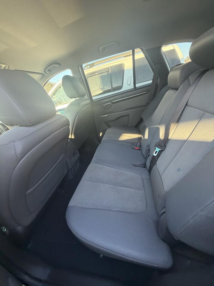 Hyundai Santa Fe SE 3.5 FWD 2011