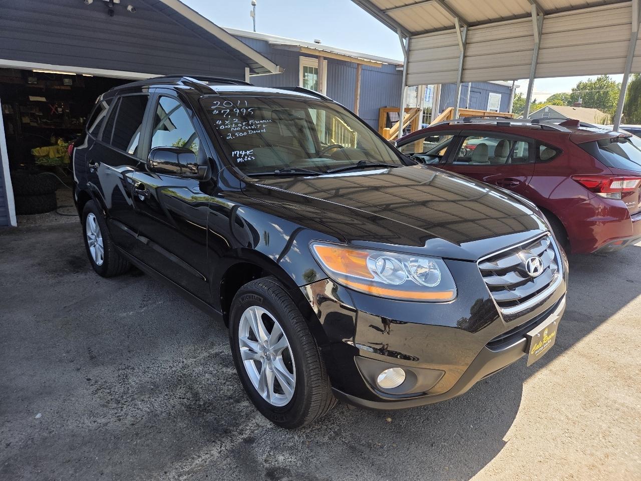 Hyundai Santa Fe SE 3.5 FWD 2011