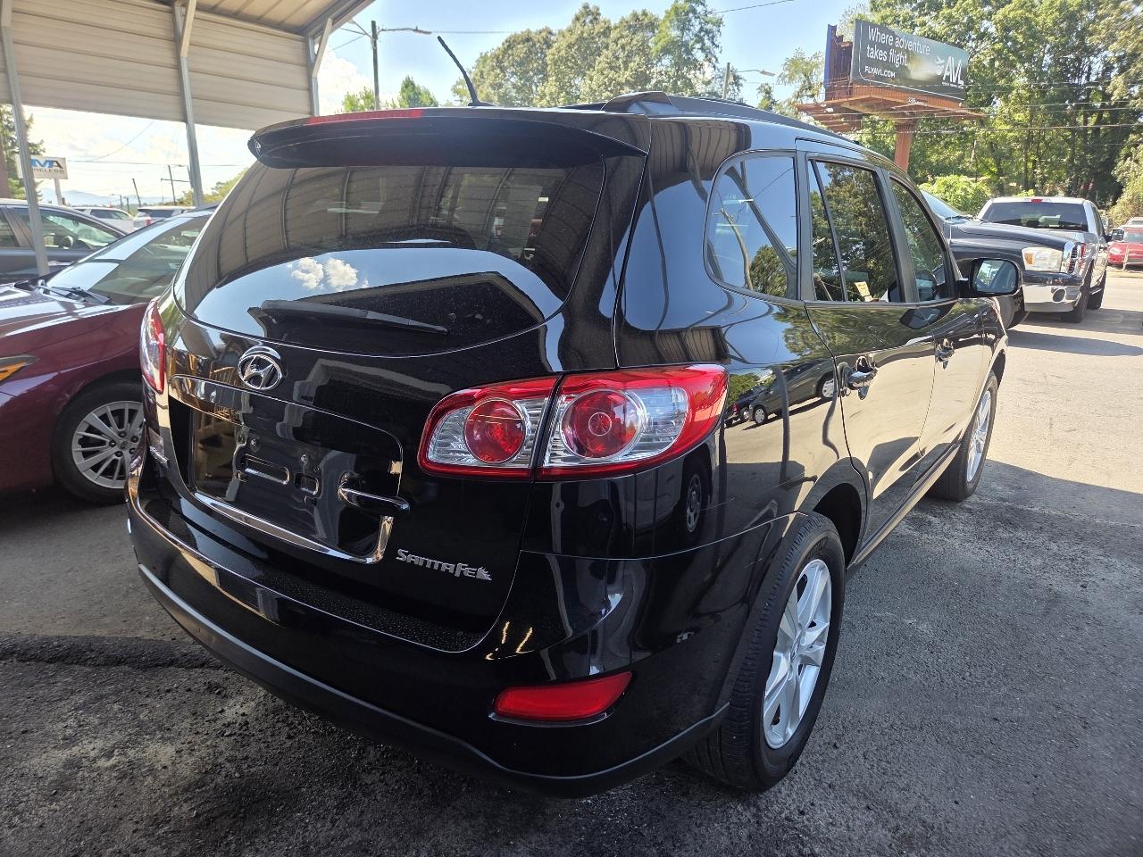 Hyundai Santa Fe SE 3.5 FWD 2011