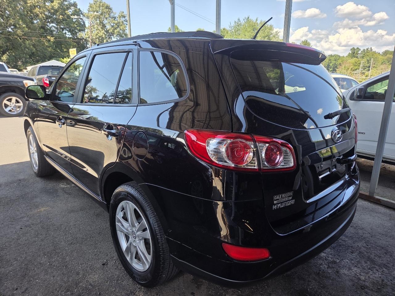 Hyundai Santa Fe SE 3.5 FWD 2011