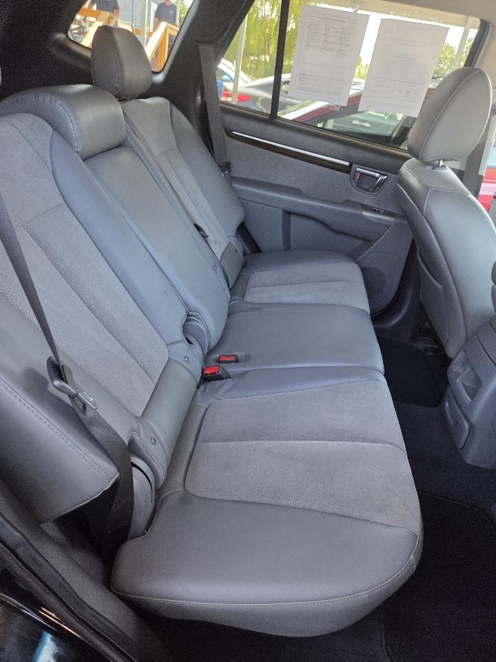 Hyundai Santa Fe SE 3.5 FWD 2011