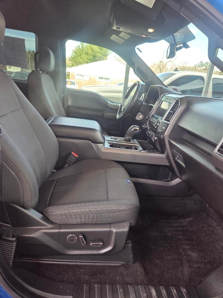 Ford F-150 4WD SuperCrew 139" FX4 2017