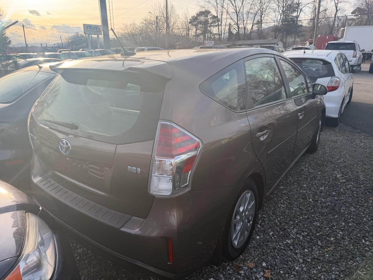 Toyota Prius V Three 2015