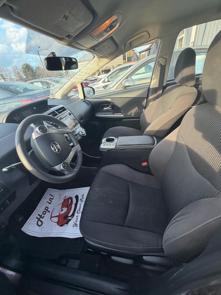 Toyota Prius V Three 2015