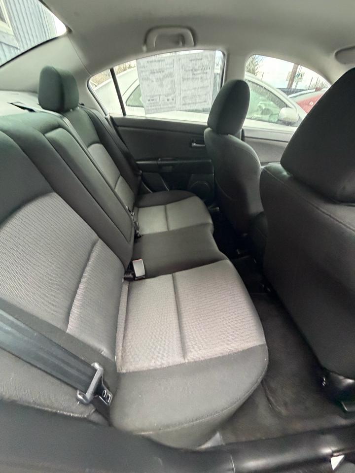 Mazda MAZDA3 i Sport 4-Door 2007