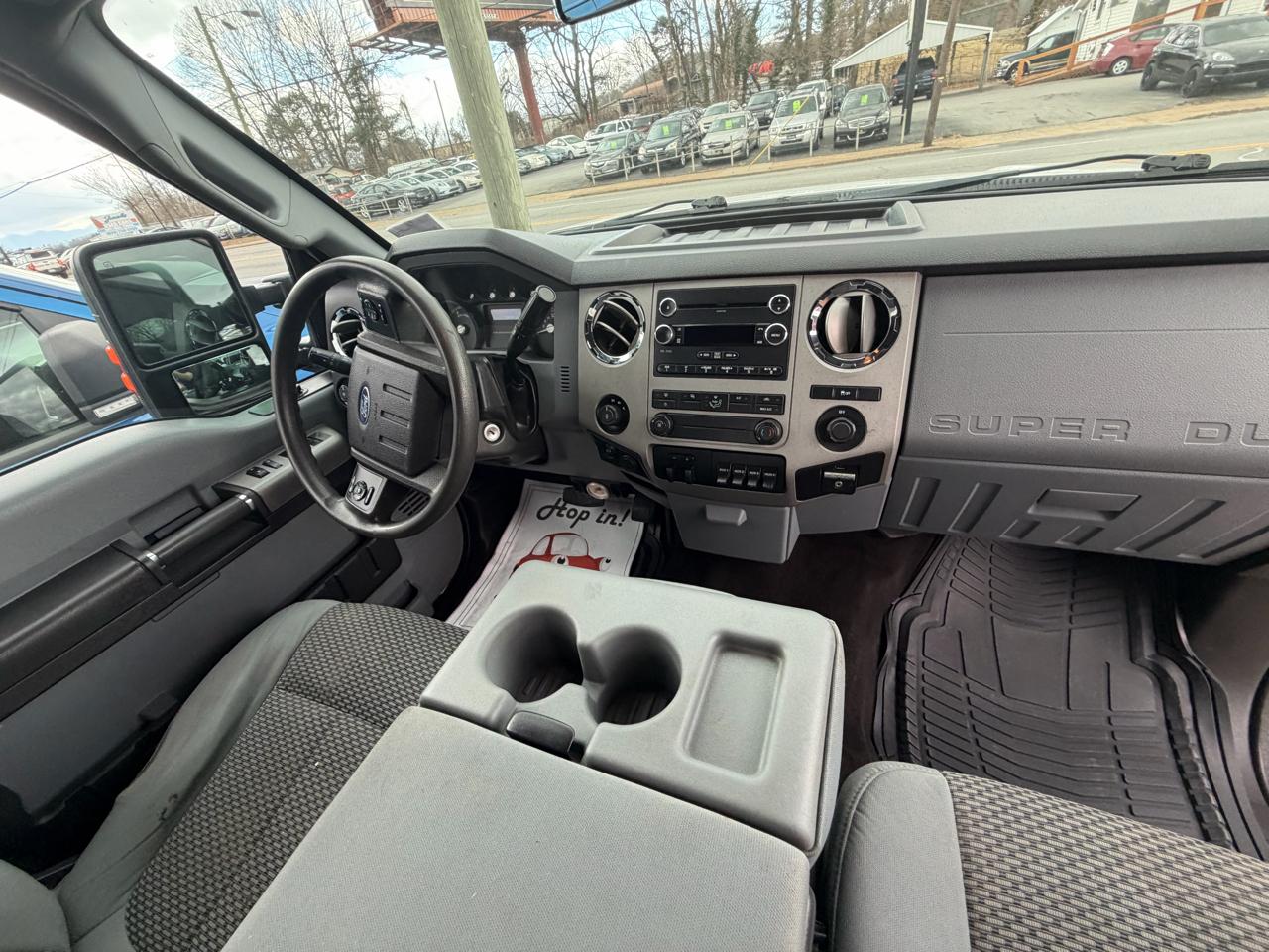 Ford F-250 SD XLT Crew Cab Long Bed 4WD 2015