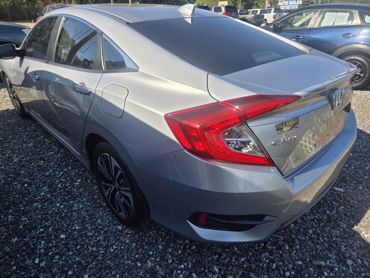 Honda Civic EX-T Sedan CVT 2018