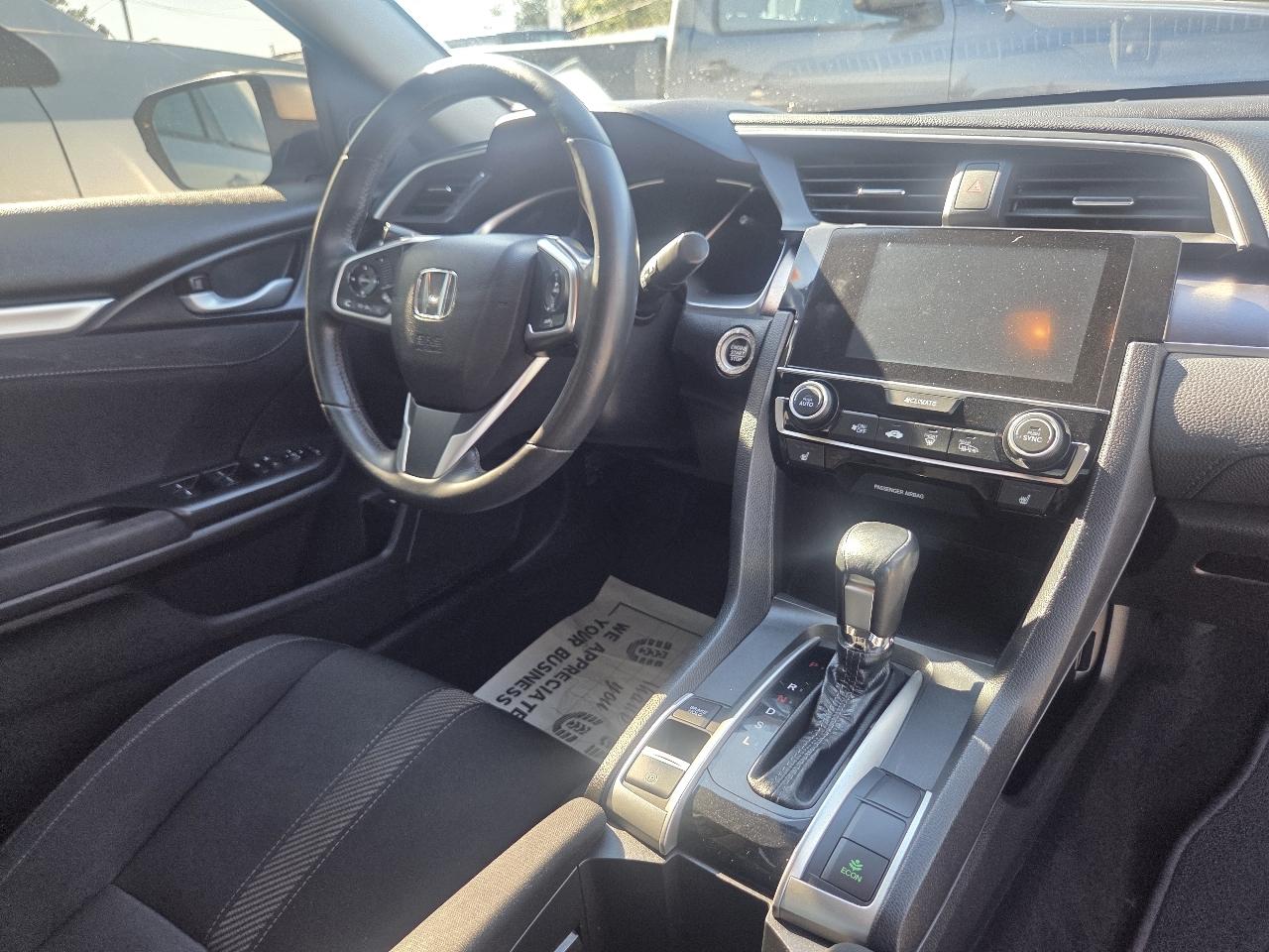 Honda Civic EX-T Sedan CVT 2018