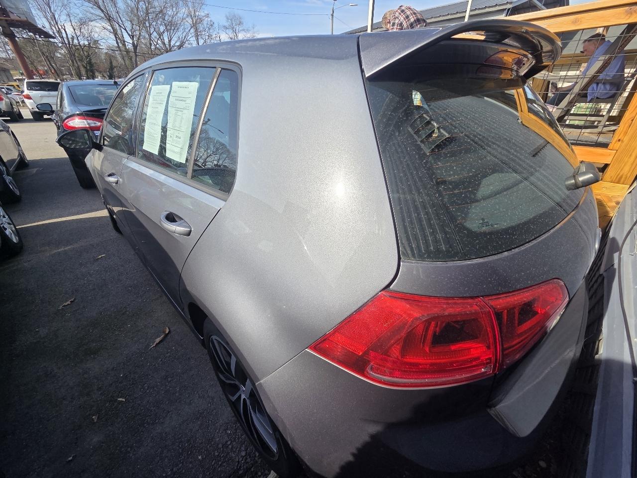 Volkswagen Golf TSI S 6A 2015