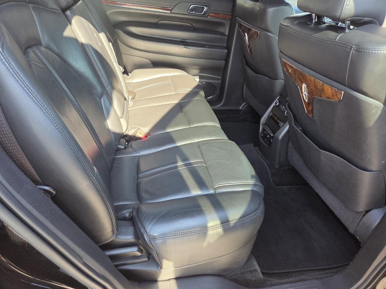 Lincoln MKT Livery AWD 2017