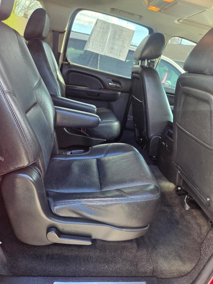 Chevrolet Suburban LTZ 1500 4WD 2013