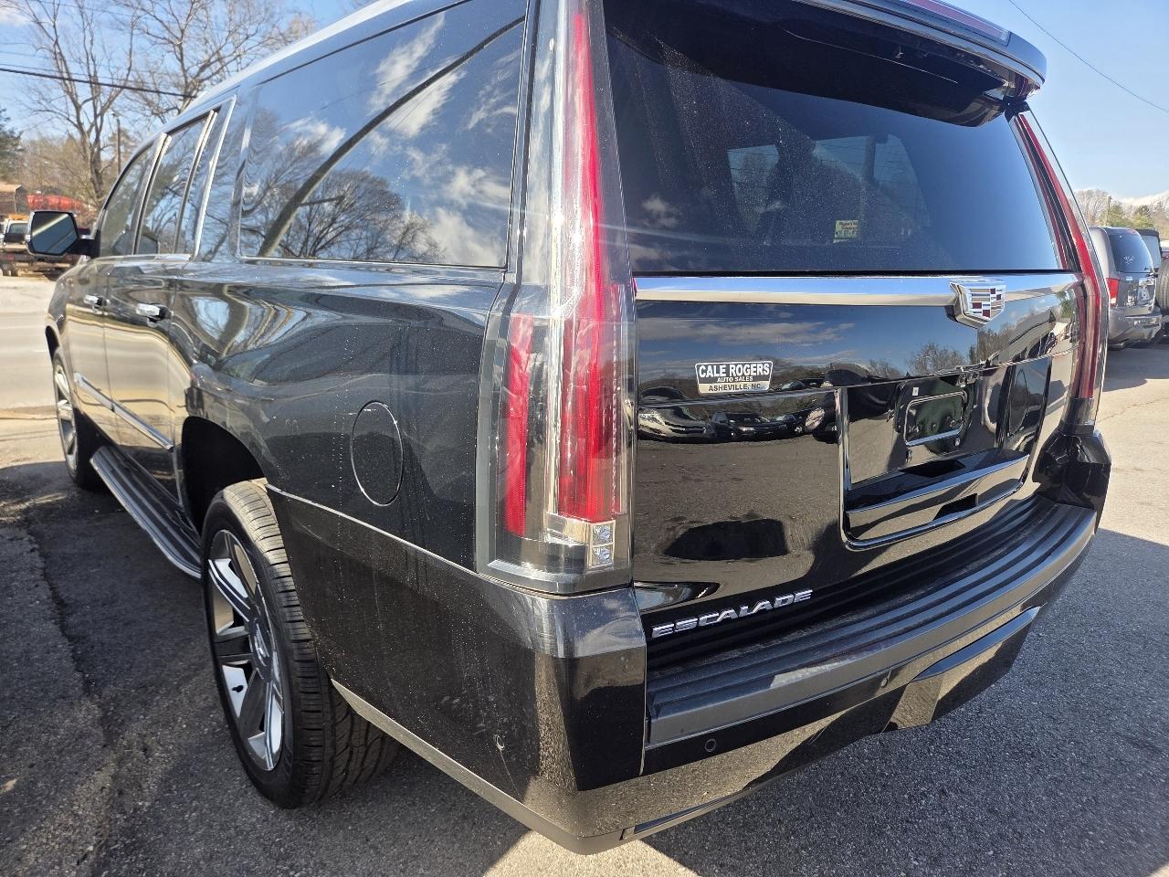 Cadillac Escalade ESV Luxury 4WD 2019