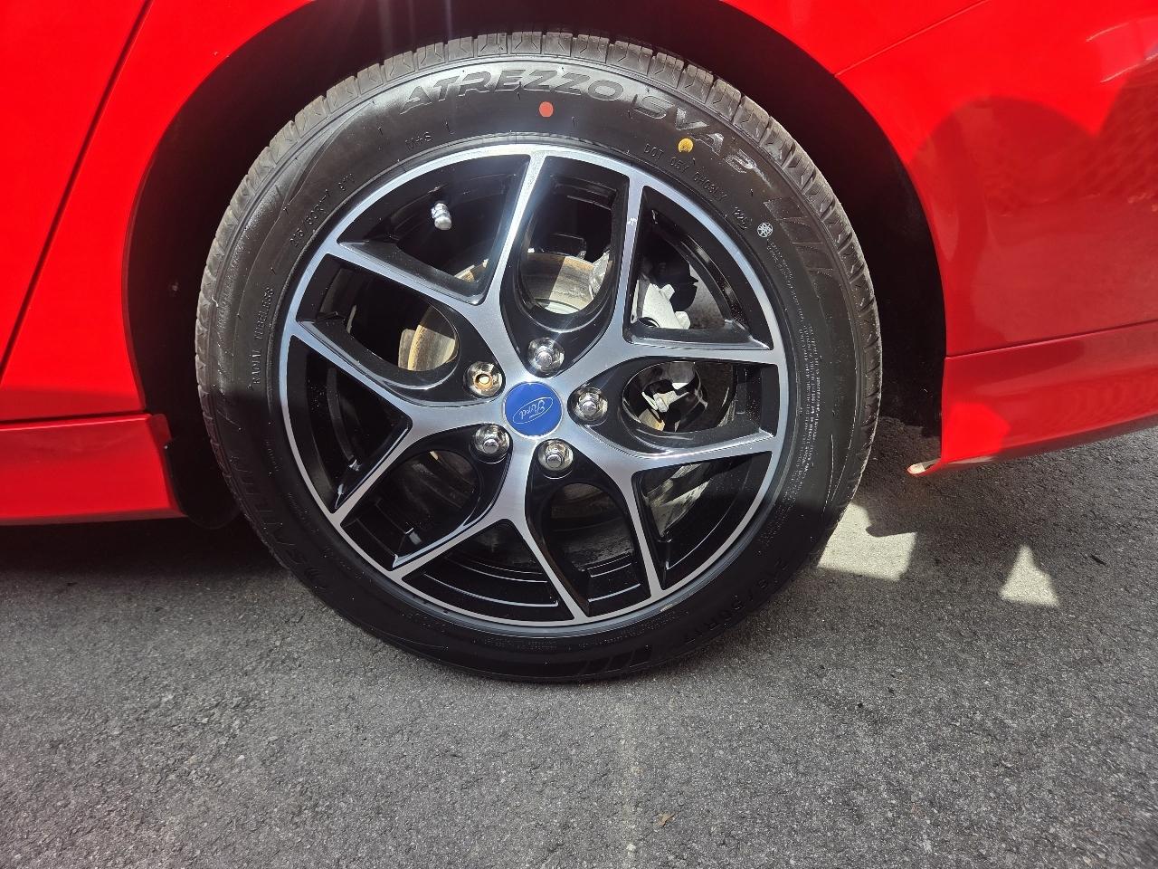 Ford Focus SE Sedan 2015