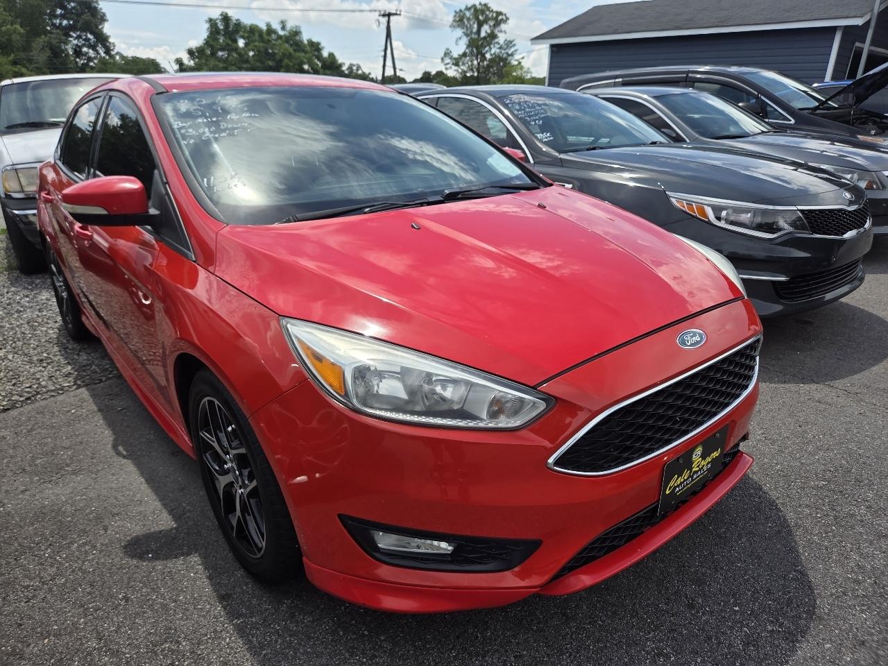 Ford Focus SE Sedan 2015