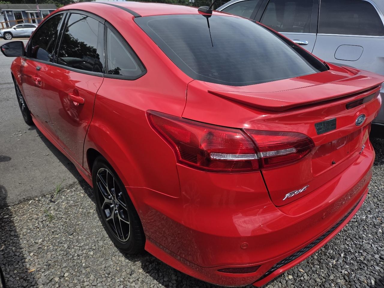 Ford Focus SE Sedan 2015