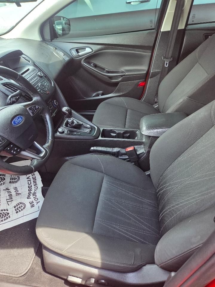 Ford Focus SE Sedan 2015