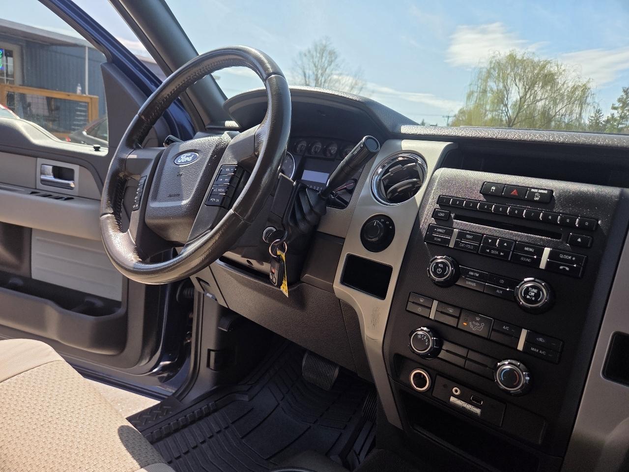 Ford F-150 Lariat SuperCrew 6.5-ft. Bed 4WD 2010