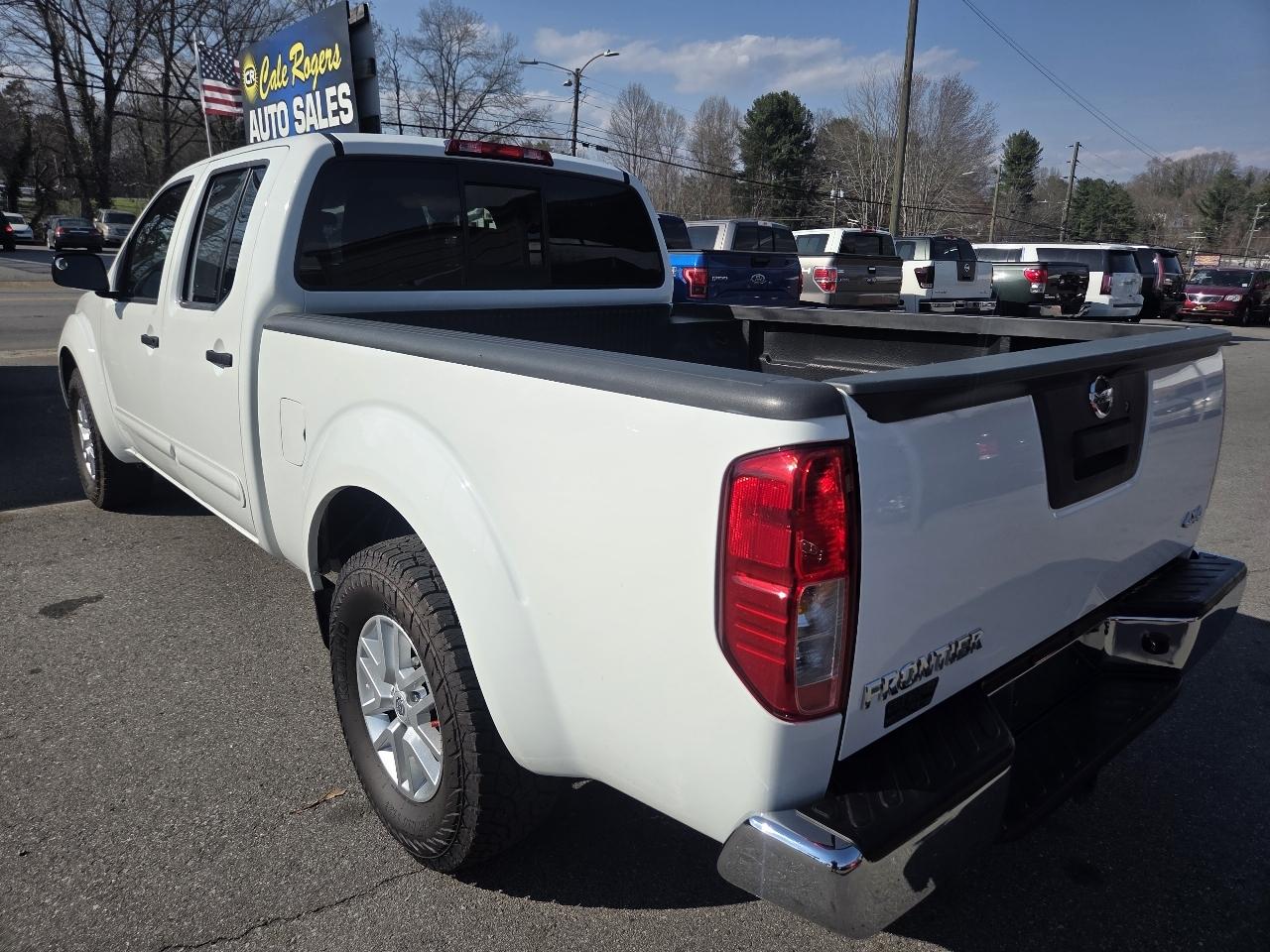 Nissan Frontier SL Crew Cab LWB 5AT 4WD 2016