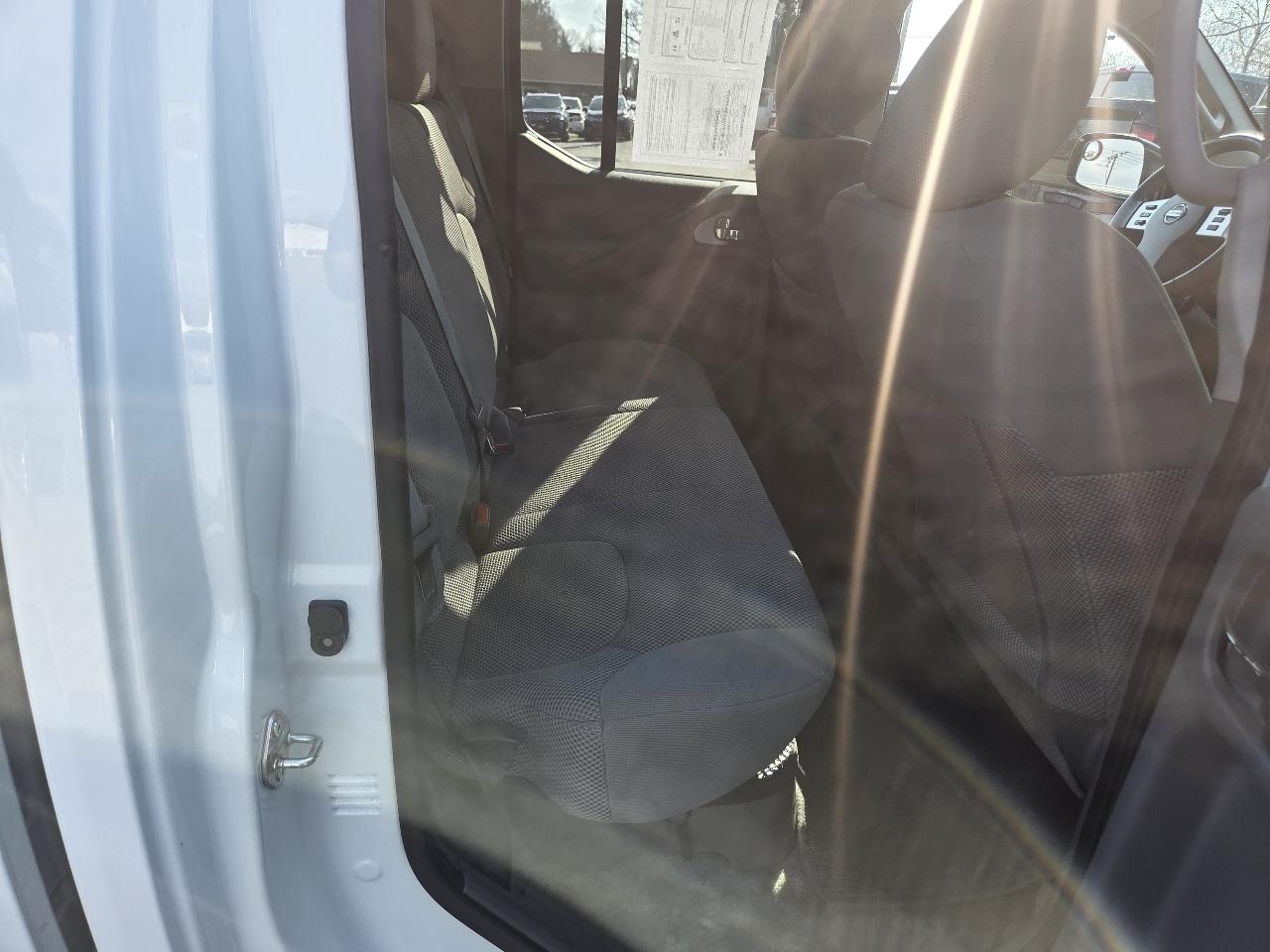 Nissan Frontier SL Crew Cab LWB 5AT 4WD 2016