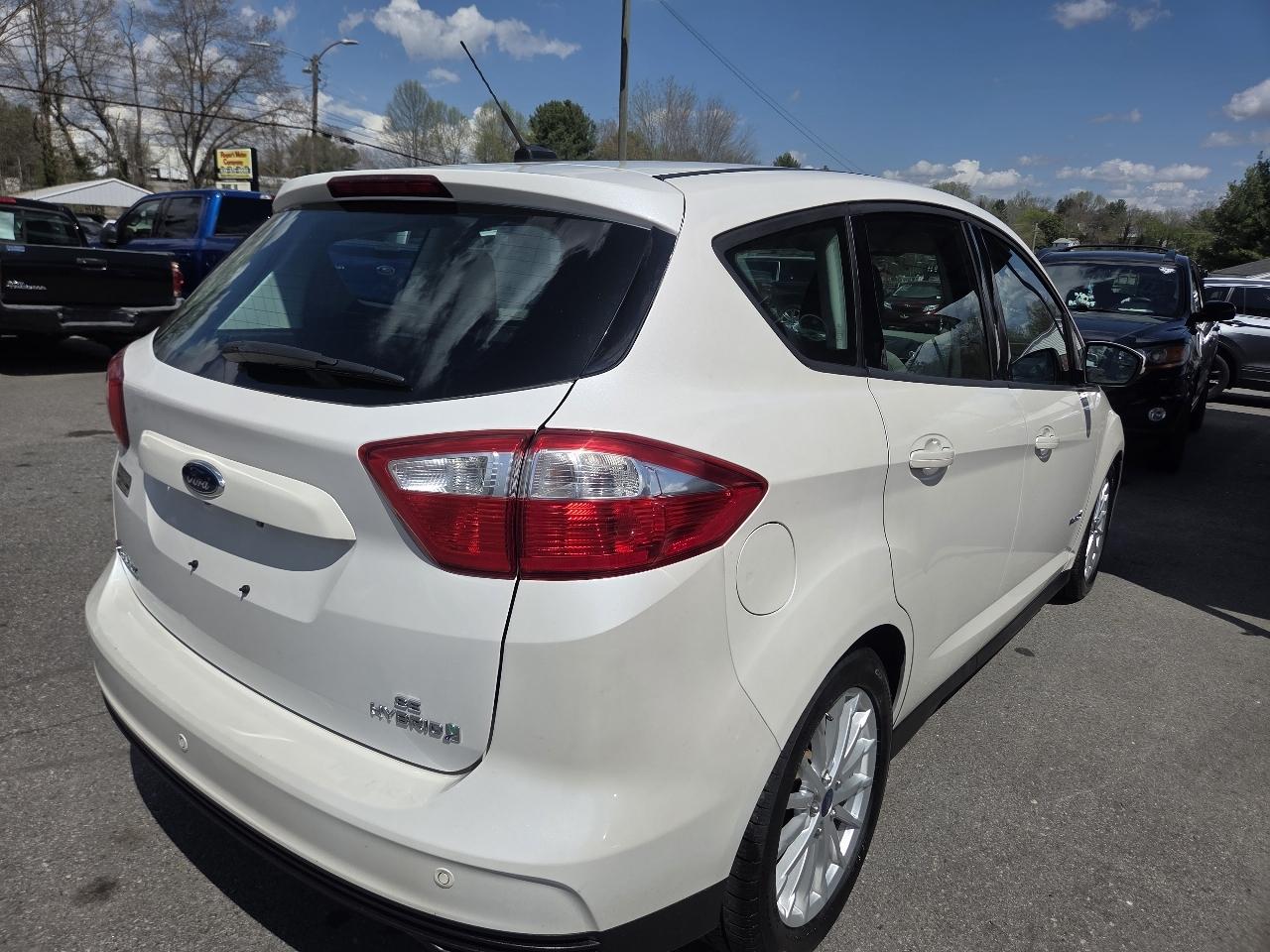 Ford C-Max Hybrid SE 2016