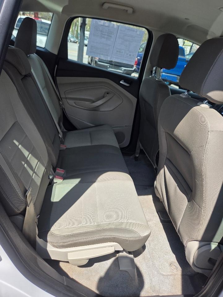 Ford C-Max Hybrid SE 2016