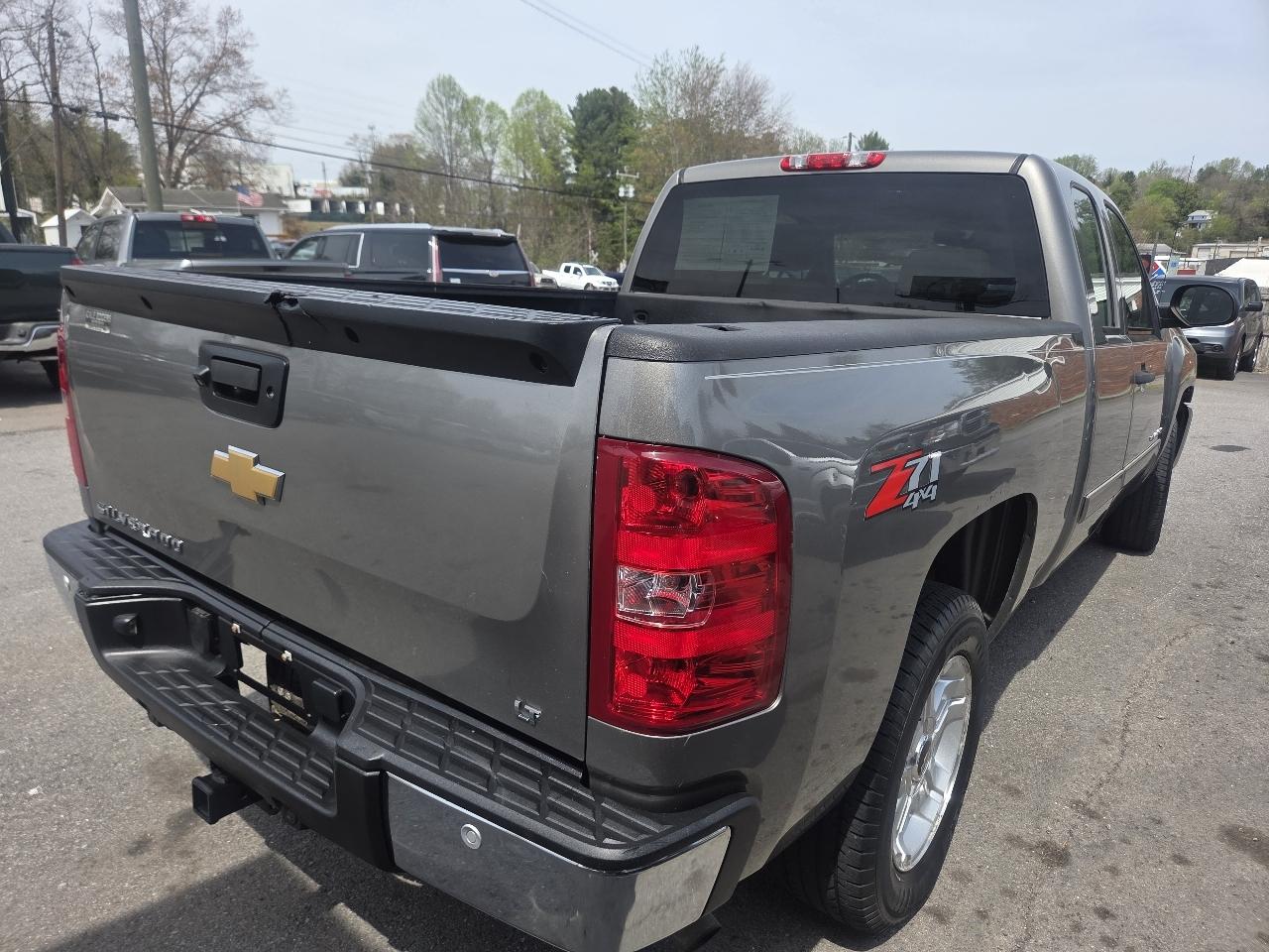 Chevrolet Silverado 1500 LT Ext. Cab Long Box 4WD 2013