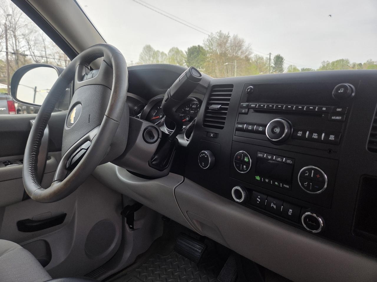 Chevrolet Silverado 1500 LT Ext. Cab Long Box 4WD 2013