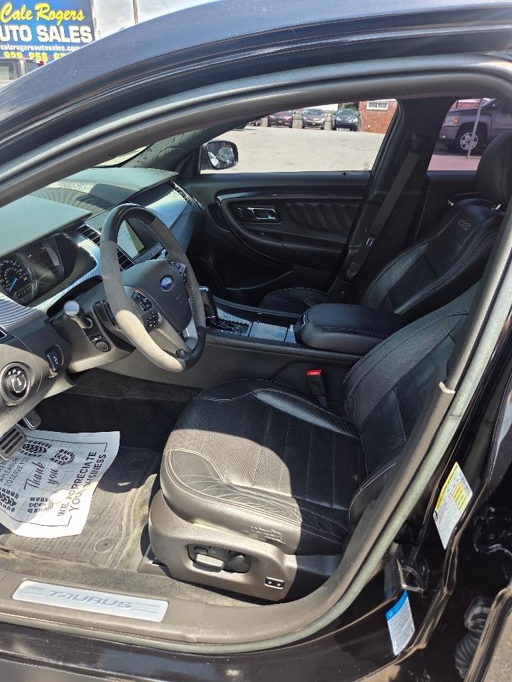 Ford Taurus SHO AWD 2016