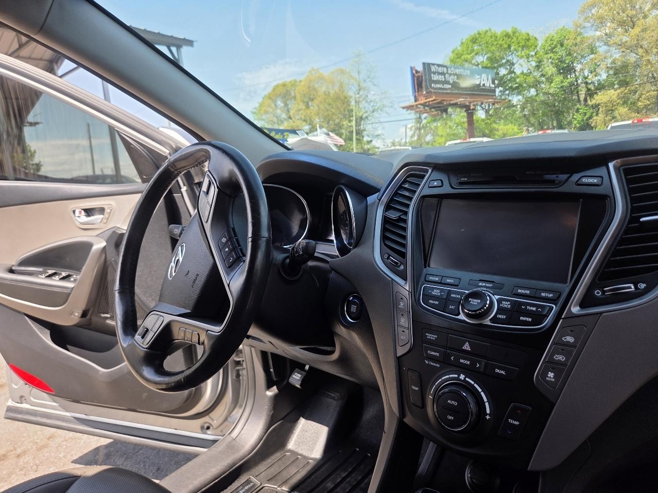 Hyundai Santa Fe Limited FWD 2015