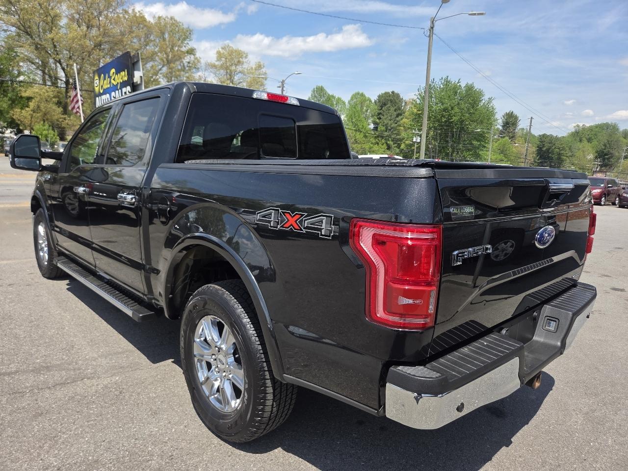 Ford F-150 XL SuperCrew 5.5-ft. Bed 4WD 2015