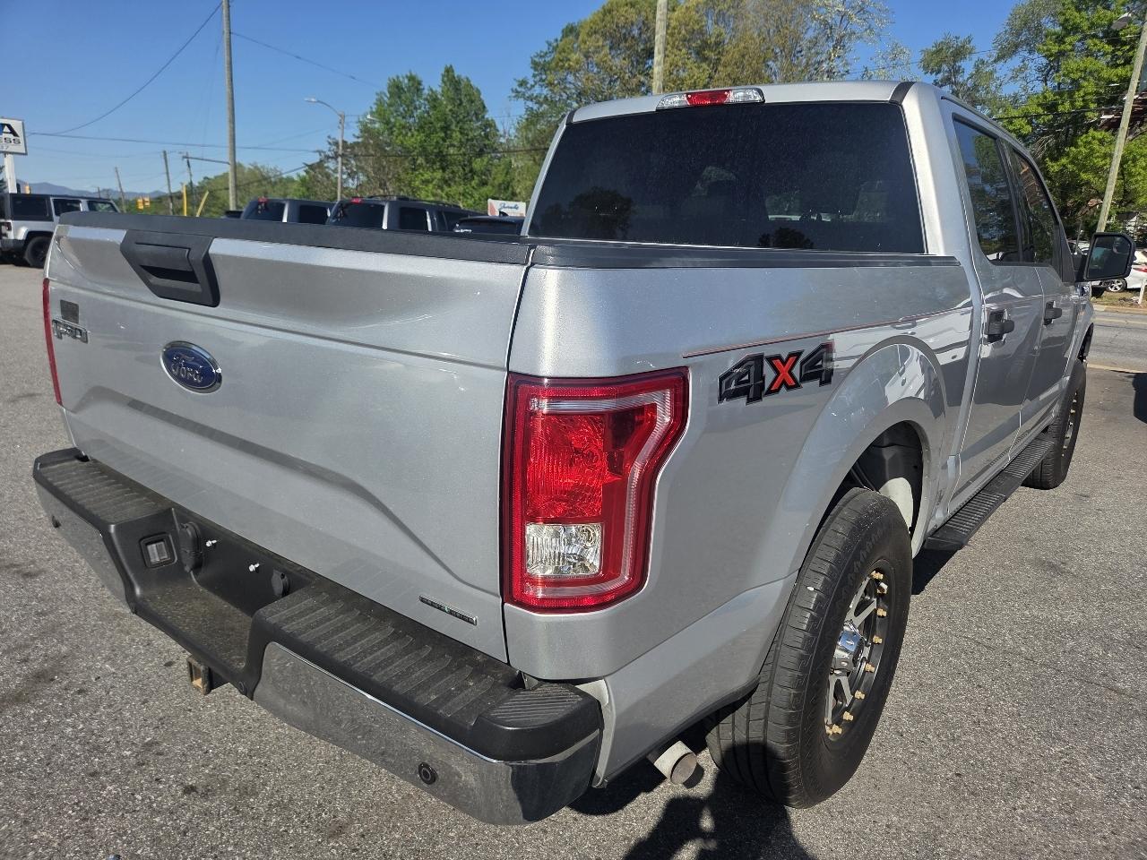 Ford F-150 Lariat SuperCrew 5.5-ft. Bed 4WD 2016