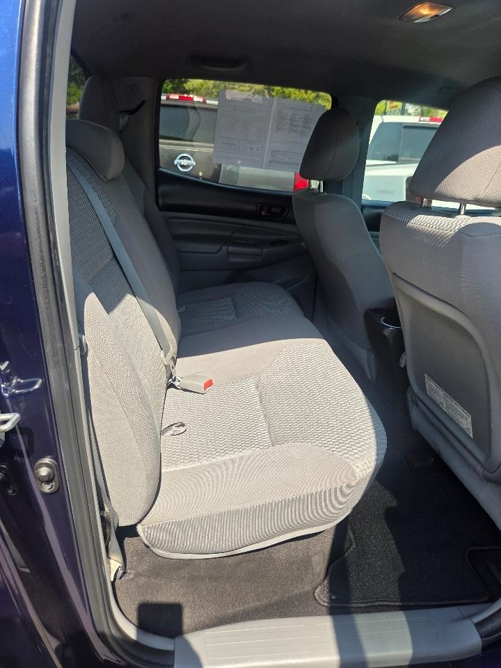 Toyota Tacoma Double Cab Long Bed V6 Auto 4WD 2012