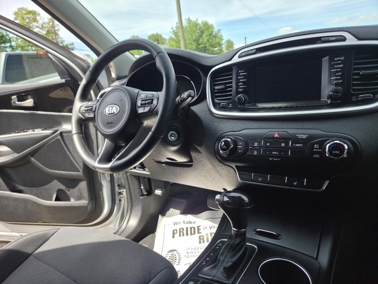 Kia Sorento LX V6 AWD 2017