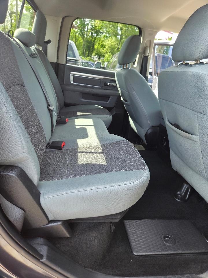 RAM 1500 SLT Crew Cab SWB 4WD 2014