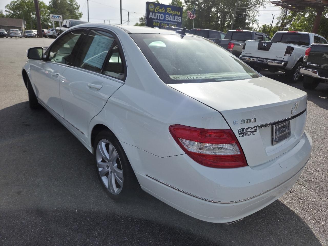 Mercedes-Benz C-Class C300 Luxury Sedan 2009