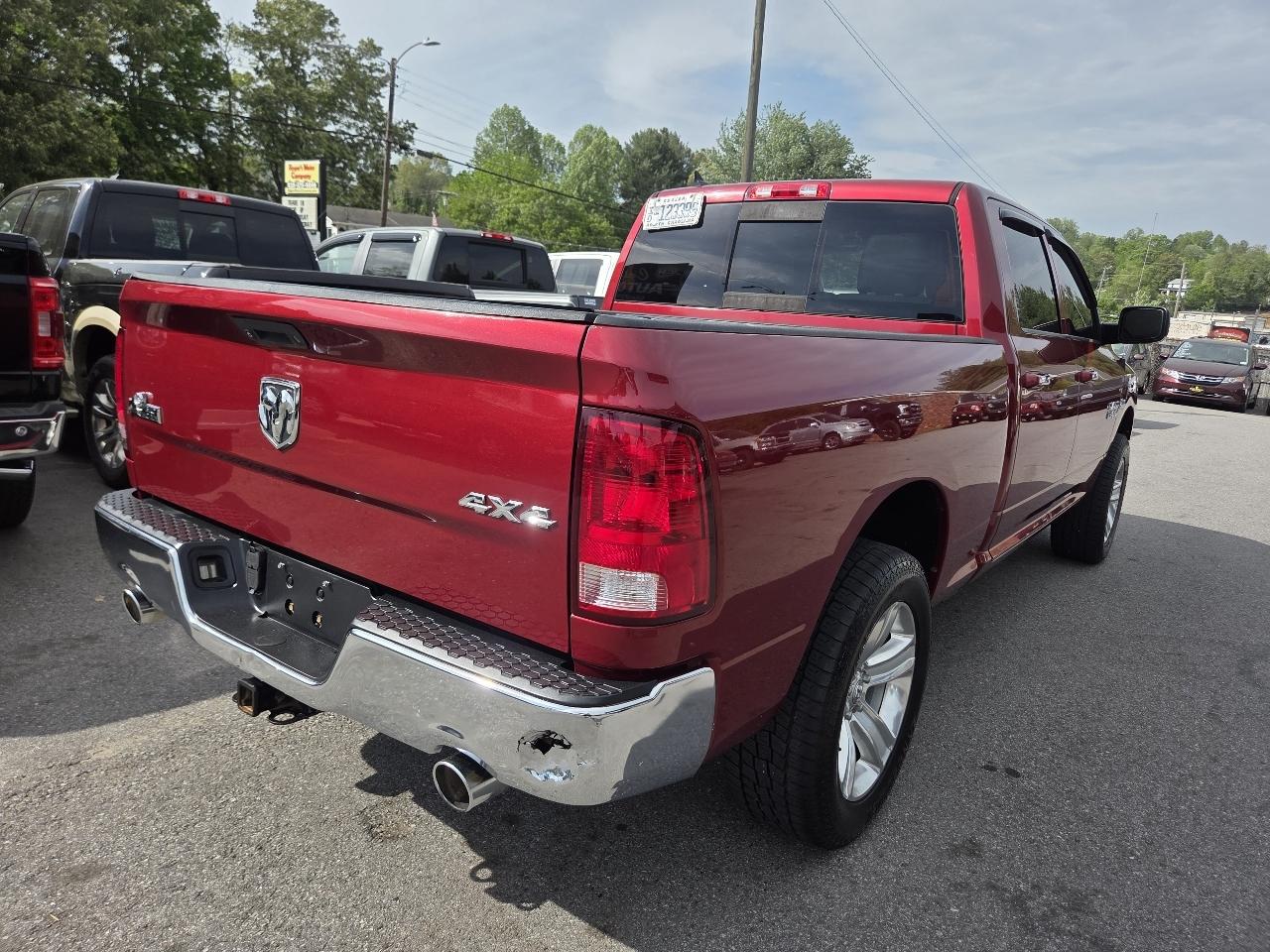 RAM 1500 SLT Crew Cab LWB 4WD 2014