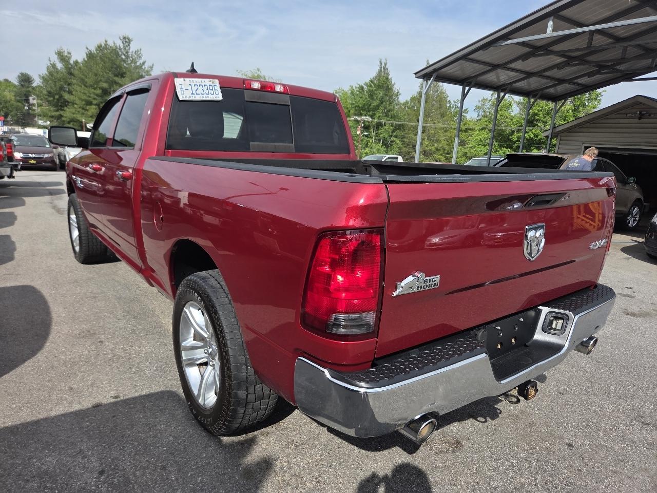 RAM 1500 SLT Crew Cab LWB 4WD 2014