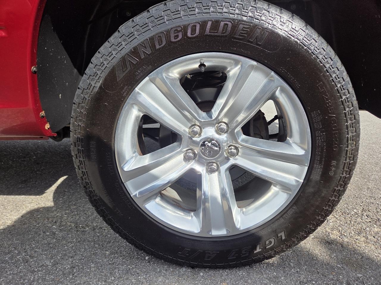 RAM 1500 SLT Crew Cab LWB 4WD 2014