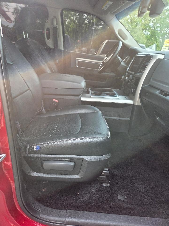 RAM 1500 SLT Crew Cab LWB 4WD 2014