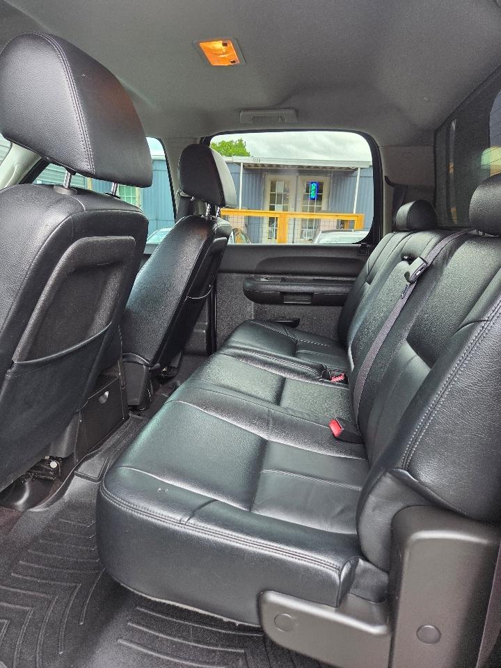 Chevrolet Silverado 2500HD LT Crew Cab 4WD 2014