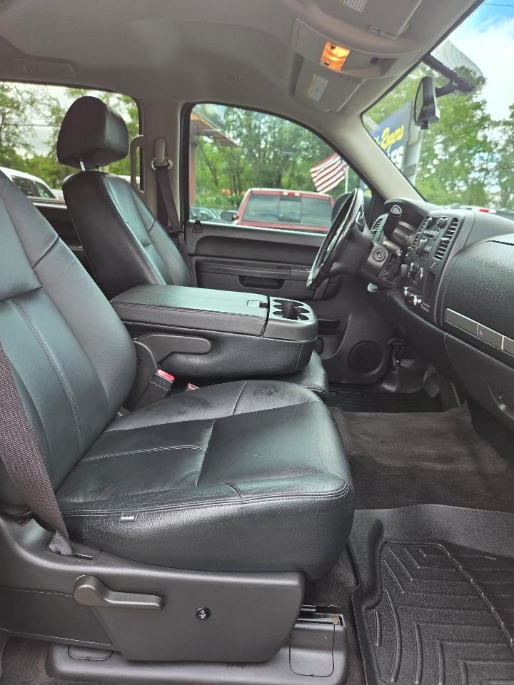 Chevrolet Silverado 2500HD LT Crew Cab 4WD 2014