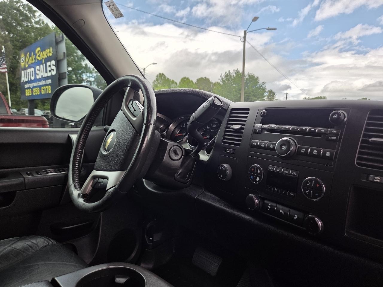 Chevrolet Silverado 2500HD LT Crew Cab 4WD 2014