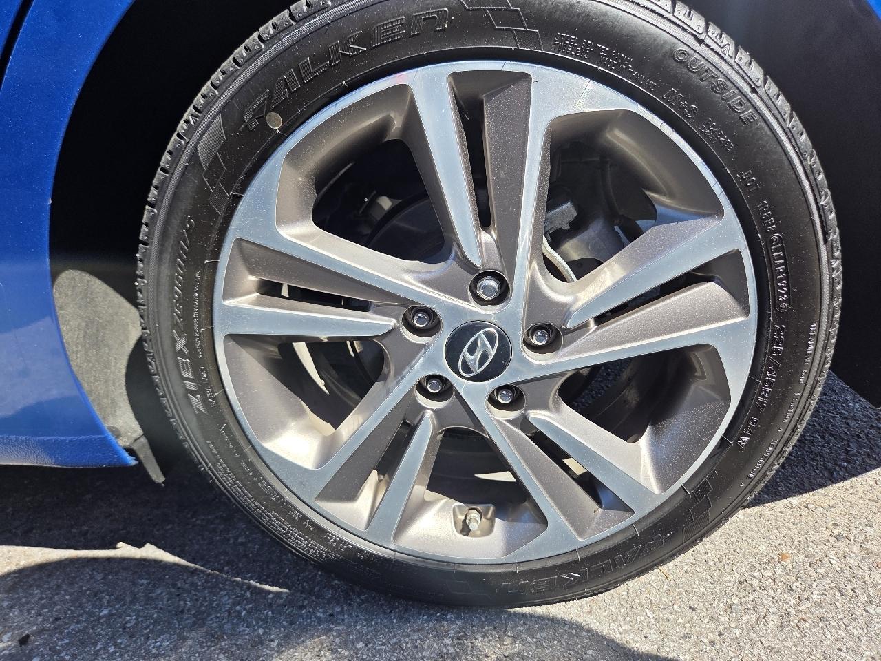 Hyundai Elantra Limited 2017